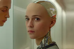 Quelle: Universal Pictures Androidin Ava in Ex Machina