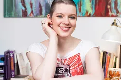 Quelle: Carolina Frank Janina Loh lächelt in die Kamera